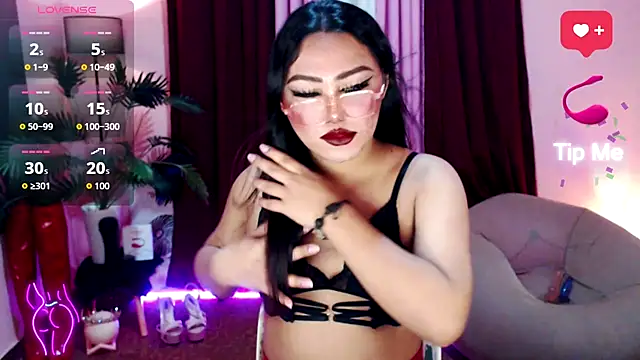 Snapshot of Unique_Maya chatting on 09/09/25, 07:08 Unique Maya online show from 09/09/25, 07:08