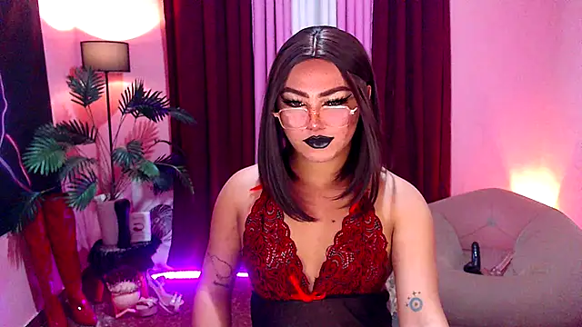 Snapshot of Unique_Maya chatting on 09/27/25, 03:50 Unique Maya online show from 09/27/25, 03:50