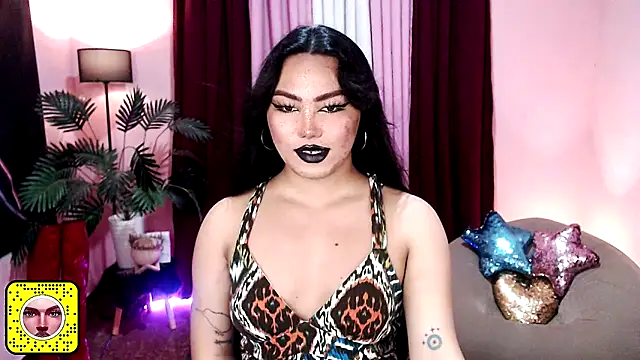 Snapshot of Unique_Maya chatting on 11/07/25, 08:47 Unique Maya online show from 11/07/25, 08:47