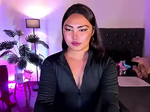 Unique Maya online show from 04/23/26, 02:41