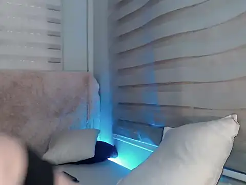 dilf hunterx online show from 10/08/25, 11:30