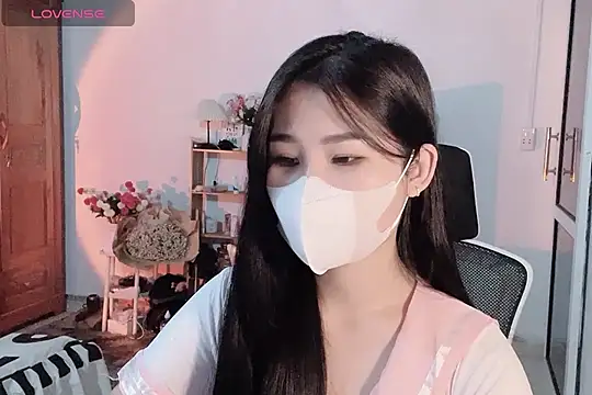    Daisy    online show from 10/09/25, 07:12