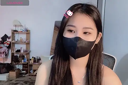    Daisy    online show from 11/10/25, 02:16