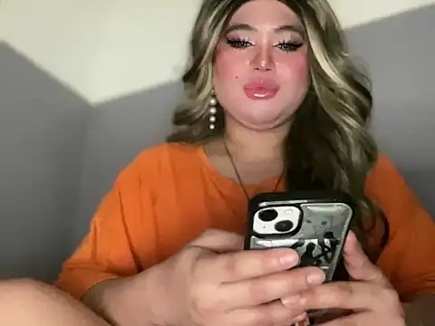 Snapshot of Naughtyrosecum chatting on 10/09/25, 10:13 Naughtyrosecum online show from 10/09/25, 10:13