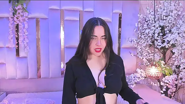 HannaCollins  online show from 09/28/25, 02:00