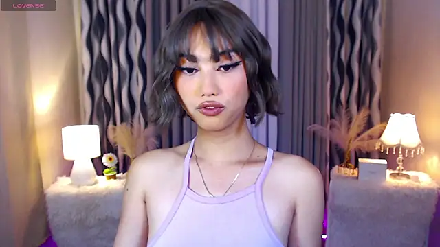 Kiah Wyatt online show from 11/07/25, 05:29