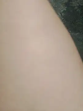 Snapshot of CloudyChu chatting on 10/13/25, 01:55 CloudyChu online show from 10/13/25, 01:55