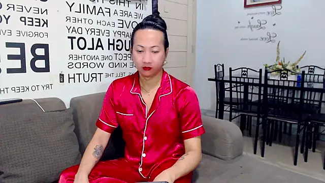 LovelyQueen69 online show from 02/25/26, 06:45