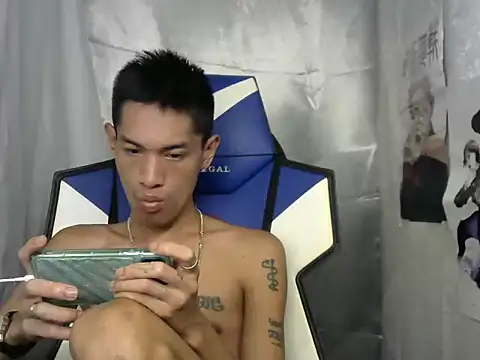 riks tyler online show from 09/17/25, 03:24