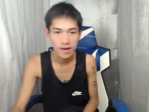 Snapshot of riks_tyler chatting on 05/25/26, 09:59 riks tyler online show from 05/25/26, 09:59