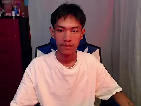 Snapshot of riks_tyler chatting on 07/29/26, 10:13 riks tyler online show from 07/29/26, 10:13