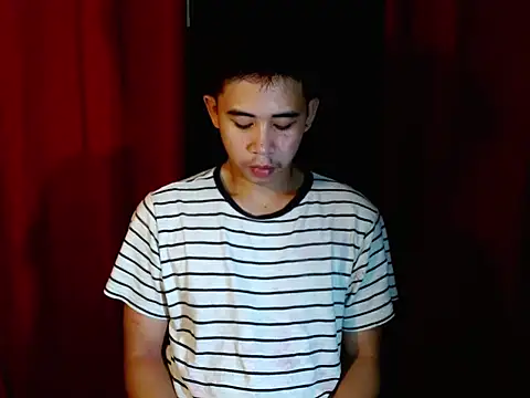 urasianbigcock online show from 10/31/25, 11:06