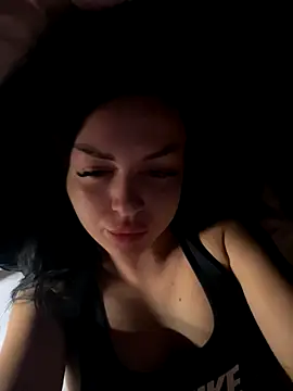 KenyaCruz online show from 10/05/25, 08:18