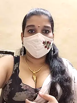 Snapshot of amelia-rani chatting on 06/12/26, 12:26 amelia-rani online show from 06/12/26, 12:26