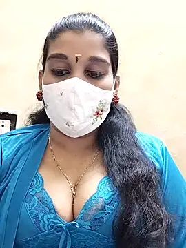 Snapshot of amelia-rani chatting on 06/25/26, 12:42 amelia-rani online show from 06/25/26, 12:42