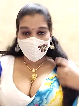 Snapshot of amelia-rani chatting on 06/26/26, 12:20 amelia-rani online show from 06/26/26, 12:20