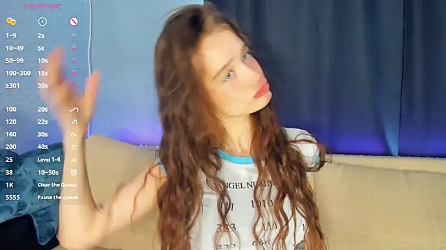 lovelyalivia online show from 03/28/26, 07:08