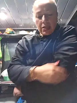 sofiacurvy 45 online show from 12/20/25, 01:02