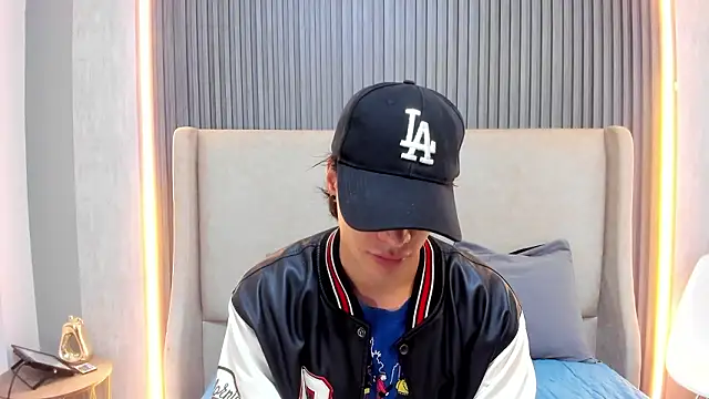 Snapshot of BenitoSaenz chatting on 02/03/26, 12:32 BenitoSaenz online show from 02/03/26, 12:32