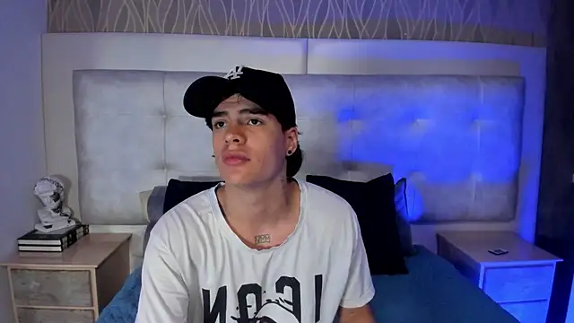 Snapshot of BenitoSaenz chatting on 02/05/26, 01:38 BenitoSaenz online show from 02/05/26, 01:38