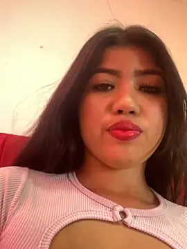 Snapshot of Luna_20x chatting on 09/27/25, 06:46 Luna 20x online show from 09/27/25, 06:46