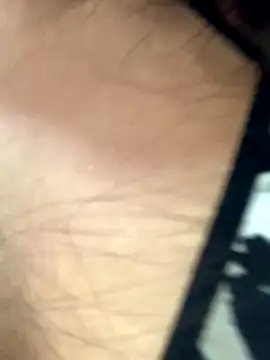 Snapshot of Luna_20x chatting on 09/30/25, 05:51 Luna 20x online show from 09/30/25, 05:51