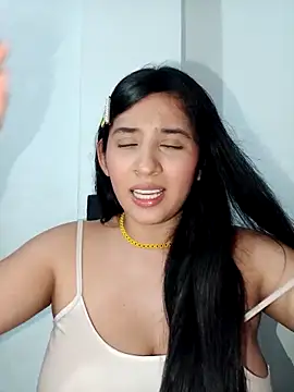 VALENTINA ROUSE  online show from 10/11/25, 03:17