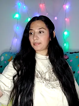 VALENTINA ROUSE  online show from 03/19/26, 12:36