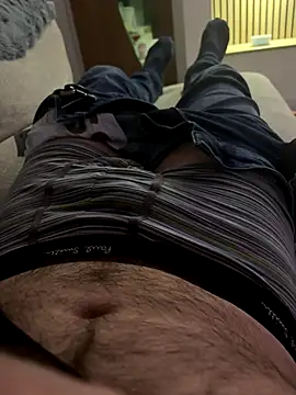 leroy9501 online show from 11/12/25, 01:06