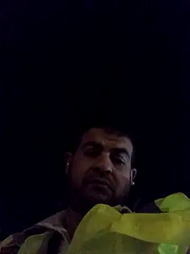 hassan8111 online show from 04/19/26, 06:32