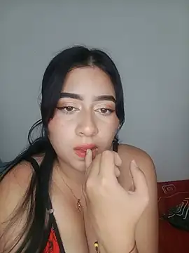 Chloe Sky love online show from 06/12/26, 04:33