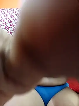 Snapshot of Hotpuja25 chatting on 06/20/26, 03:04 Hotpuja25 online show from 06/20/26, 03:04