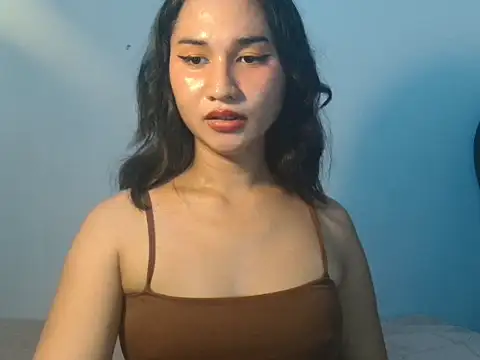 lava lux online show from 07/18/26, 04:11