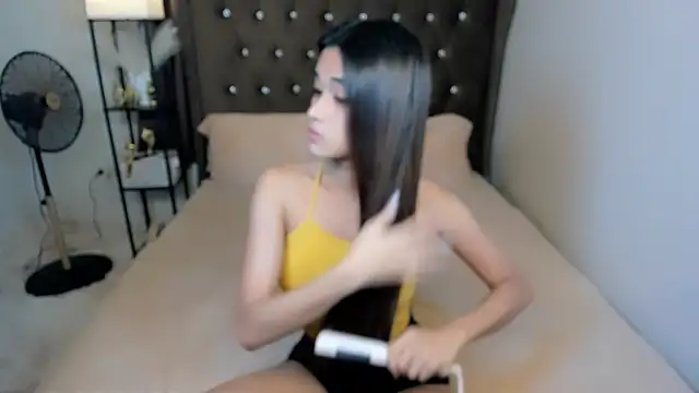 Lars empress online show from 03/27/26, 05:24