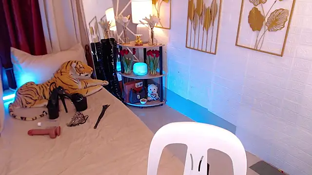 HorseCockIvy online show from 10/14/25, 06:47