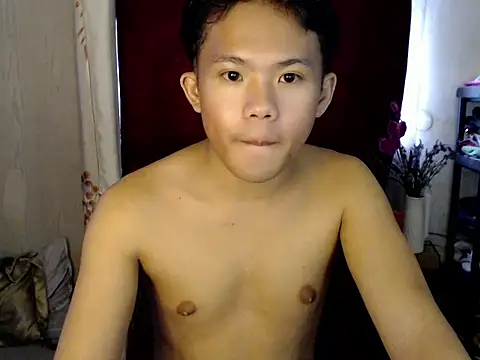 Snapshot of twink_asianbunny chatting on 12/15/25, 01:43 twink asianbunny online show from 12/15/25, 01:43