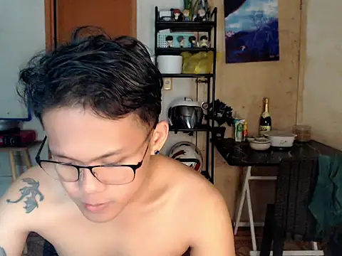 Snapshot of twink_asianbunny chatting on 02/10/26, 01:37 twink asianbunny online show from 02/10/26, 01:37