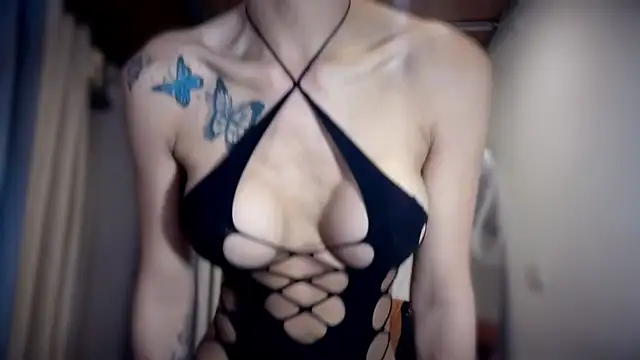 Snapshot of Angelfabxx chatting on 02/13/26, 10:00 Angelfabxx online show from 02/13/26, 10:00