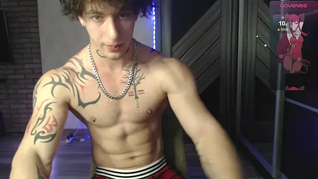 Snapshot of Brendan__Piks chatting on 11/30/25, 10:08 Brendan Piks online show from 11/30/25, 10:08