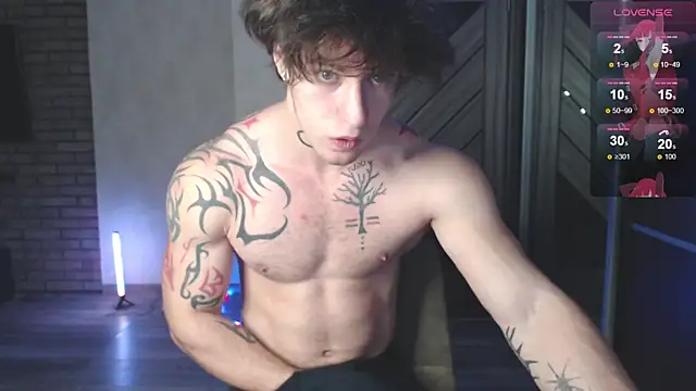 Snapshot of Brendan__Piks chatting on 12/22/25, 08:00 Brendan Piks online show from 12/22/25, 08:00