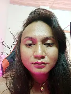 hella queen online show from 01/10/26, 11:34