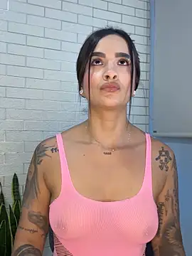 Snapshot of Im_Fernanda chatting on 09/23/25, 11:19 Im Fernanda online show from 09/23/25, 11:19