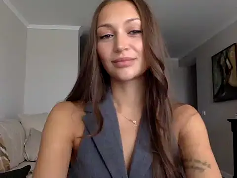 Snapshot of Sainaa1 chatting on 10/15/25, 08:47 Sainaa1 online show from 10/15/25, 08:47