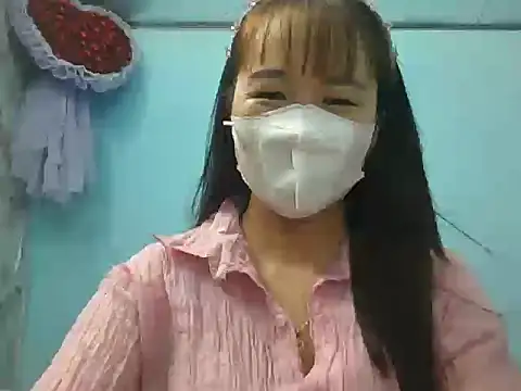 Snapshot of Hachi077 chatting on 09/11/25, 04:56 Hachi077 online show from 09/11/25, 04:56