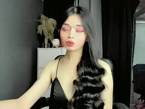 LexiLove online show from 09/26/25, 12:20