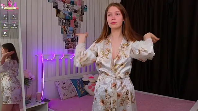 BeatrixCarIeton online show from 10/29/25, 07:15