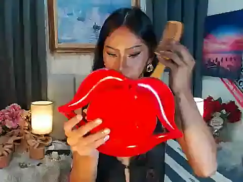 sassylatina online show from 10/31/25, 03:46