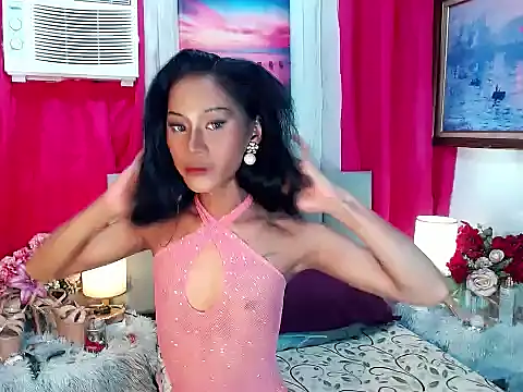 sassylatina online show from 11/21/25, 04:49