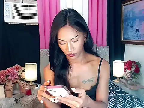 sassylatina online show from 04/05/26, 04:37