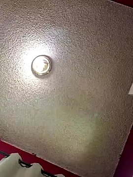 Snapshot of Cnutt310 chatting on 09/12/25, 12:00 Cnutt310 online show from 09/12/25, 12:00